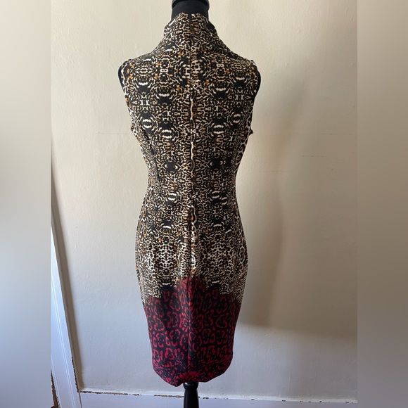 Venus sleeveless animal print turtleneck dress, size M, like new - Picture 3 of 6